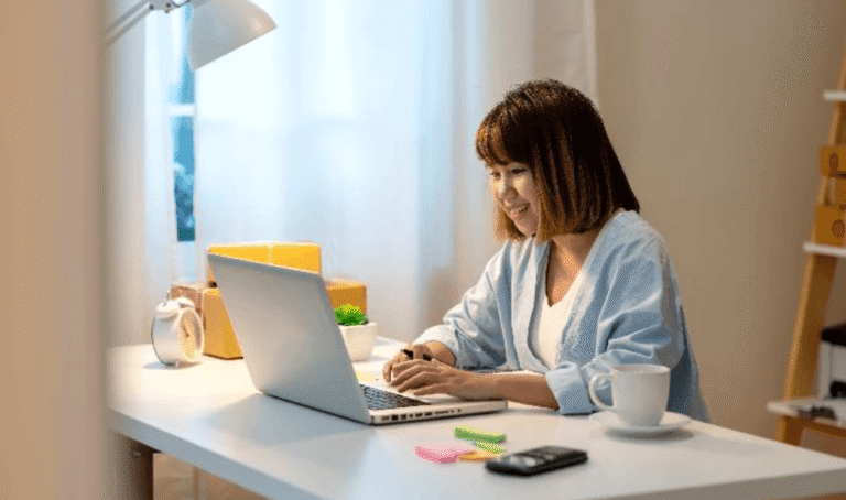 How to Start a Business in 2025: Step-by-Step Guide for Beginners